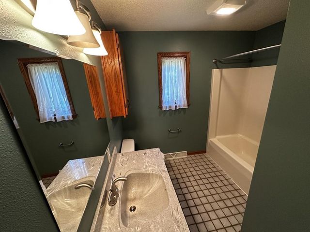 2611 Penny Lane, Stoughton, WI 53589