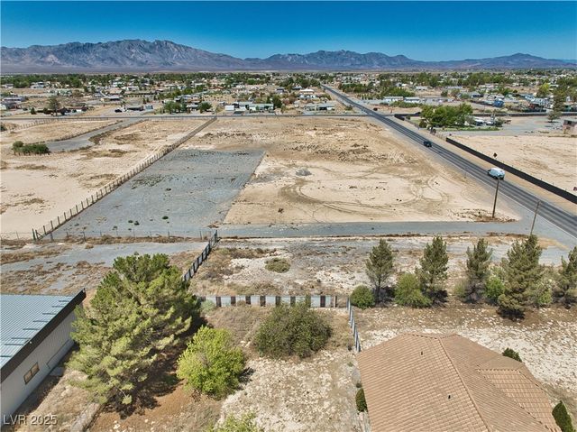 2081 Manse Road, Pahrump, NV 89048