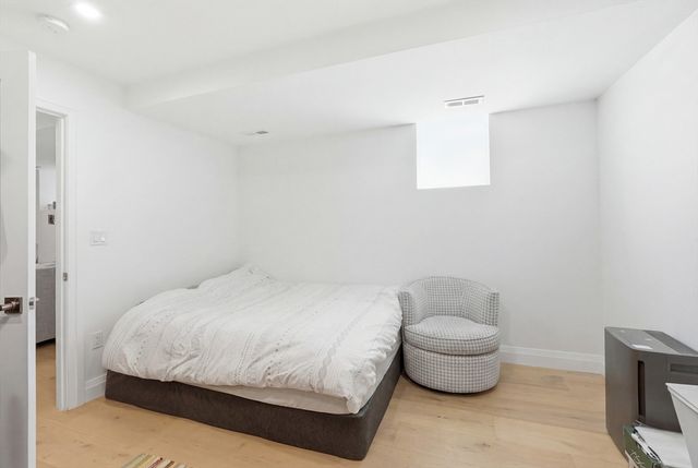 6 Richardson St 6, Cambridge, MA 02139