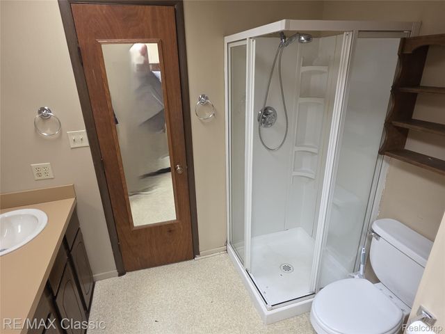 952 Lakeview Street, Waterford Charter Township, MI 48328