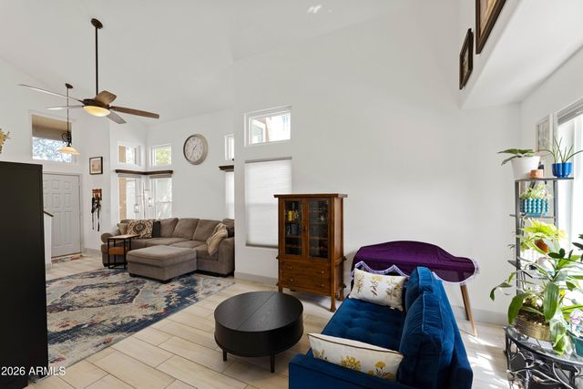1836 N STAPLEY Drive 118, Mesa, AZ 85203