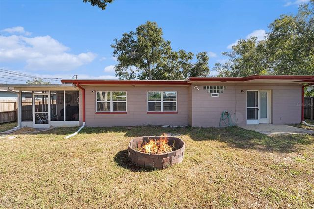 6800 16TH STREET N, St Petersburg, FL 33702