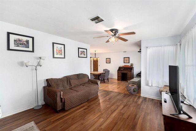 6800 16TH STREET N, St Petersburg, FL 33702