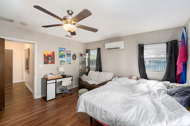 6800 16TH STREET N, St Petersburg, FL 33702