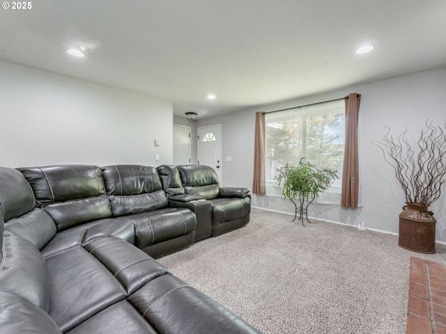 14621 Ne 51ST St, Vancouver, WA 98682