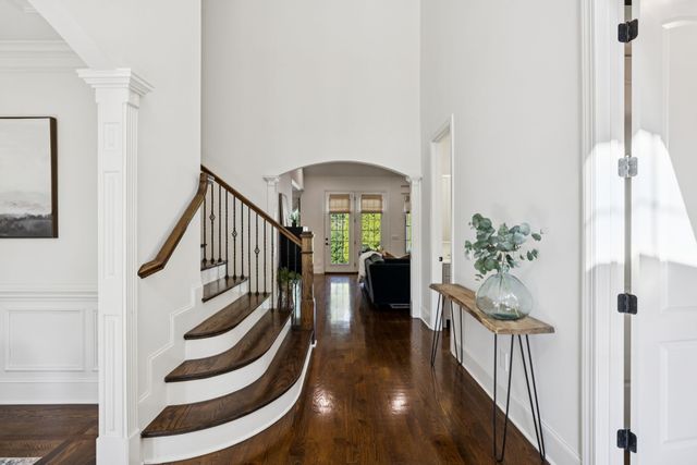 1005 Orchard Hill Ct, Arrington, TN 37014