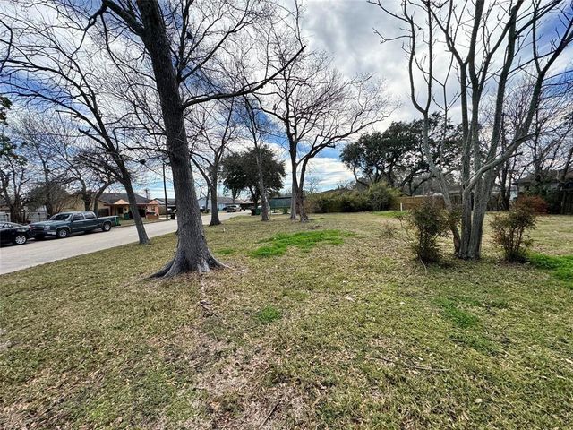 1700 Florida Street, Baytown, TX 77520