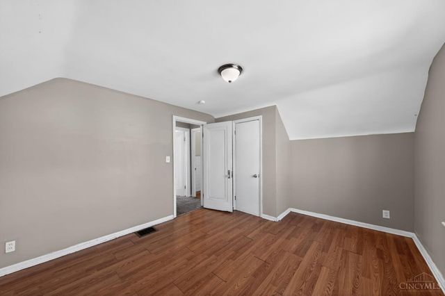 1893 Ashbrook Drive, Cincinnati, OH 45238