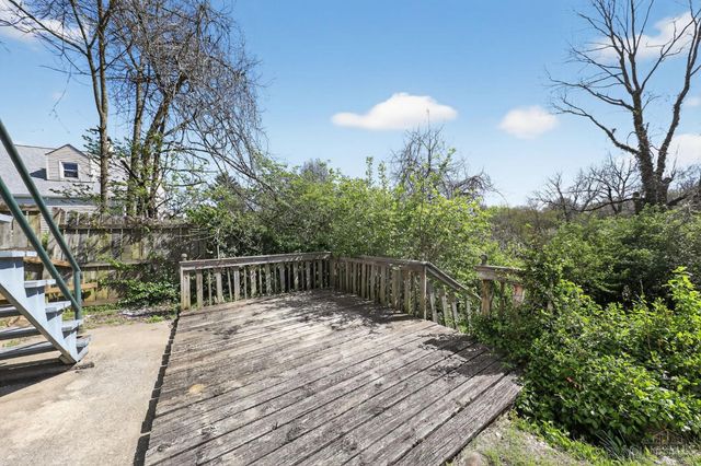 1893 Ashbrook Drive, Cincinnati, OH 45238