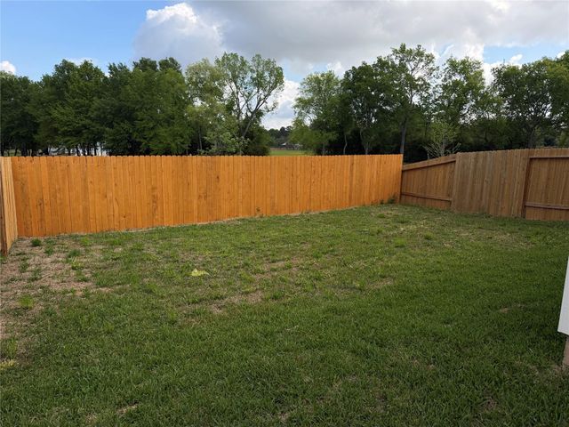 11828 East Gate Drive, Willis, TX 77318