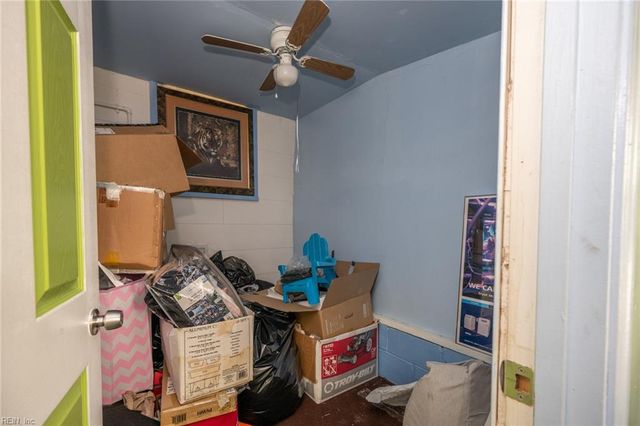 6426 Grimes AVE, Norfolk, VA 23518