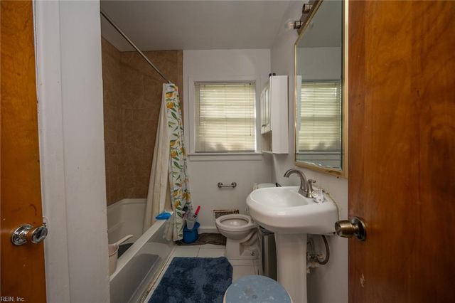 6426 Grimes AVE, Norfolk, VA 23518