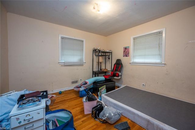 6426 Grimes AVE, Norfolk, VA 23518