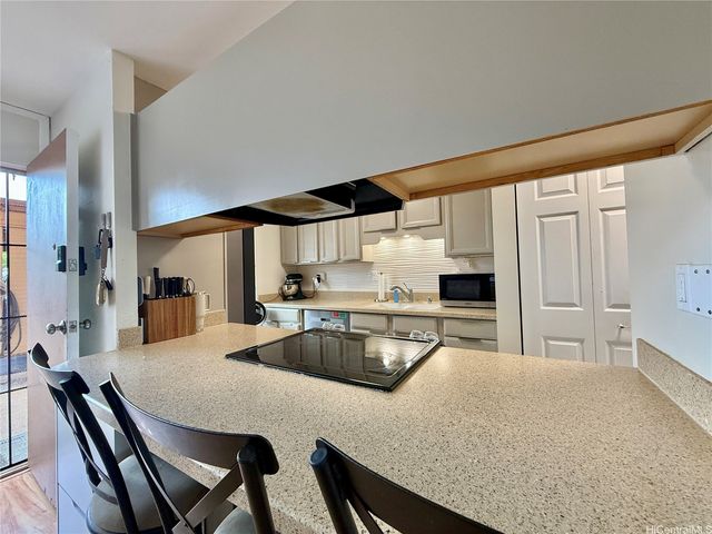 94-333 Anania Drive 30, Mililani, HI 96789