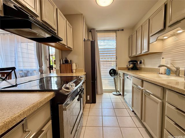 94-333 Anania Drive 30, Mililani, HI 96789