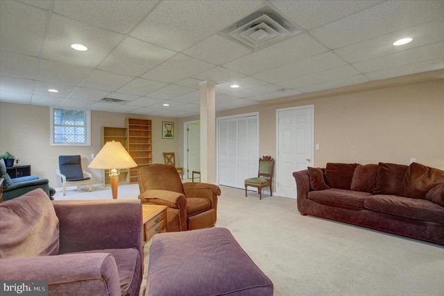 312 CHESTNUT CIRCLE, Shippensburg, PA 17257