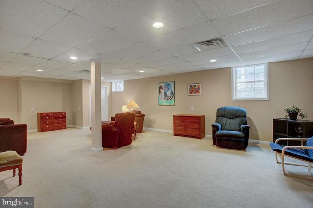 312 CHESTNUT CIRCLE, Shippensburg, PA 17257