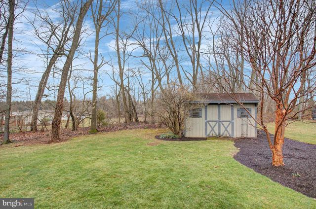 312 CHESTNUT CIRCLE, Shippensburg, PA 17257