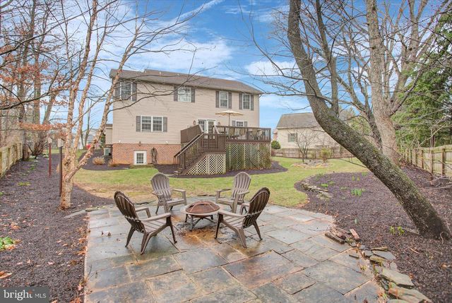 312 CHESTNUT CIRCLE, Shippensburg, PA 17257