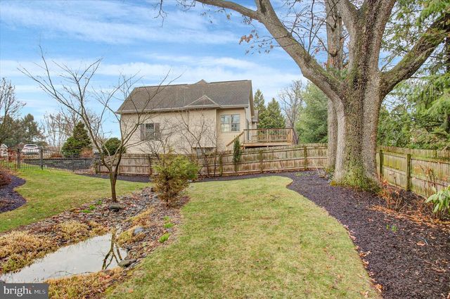 312 CHESTNUT CIRCLE, Shippensburg, PA 17257