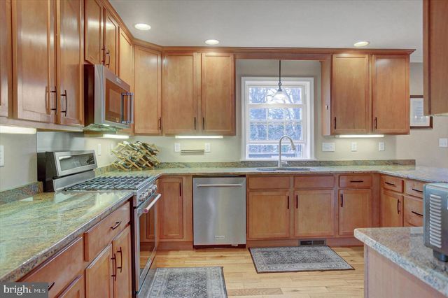 312 CHESTNUT CIRCLE, Shippensburg, PA 17257