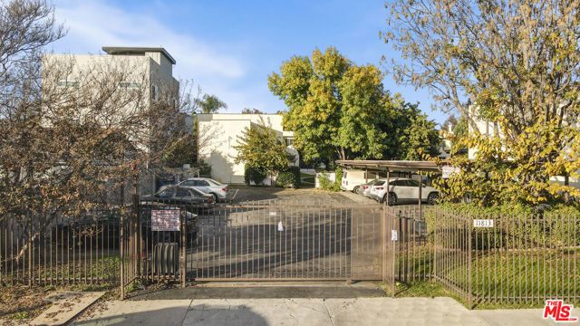 11813 Runnymede 47, North Hollywood (los Angeles), CA 91605