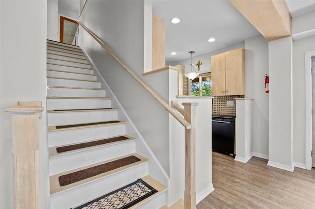 1758 Channel RD, Austin, TX 78746