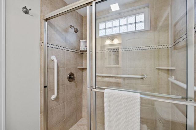 1758 Channel RD, Austin, TX 78746