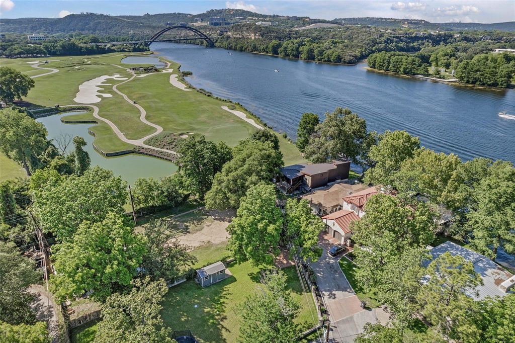 1758 Channel RD, Austin, TX 78746