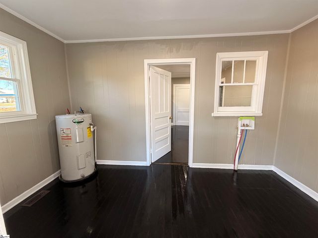 526 E Greer Street, Honea Path, SC 29654