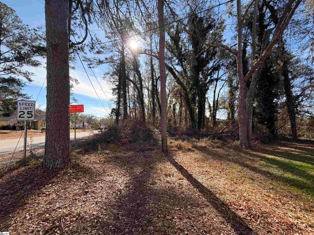 526 E Greer Street, Honea Path, SC 29654