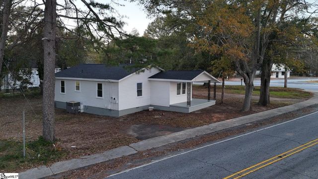 526 E Greer Street, Honea Path, SC 29654