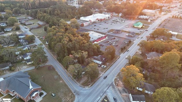 526 E Greer Street, Honea Path, SC 29654