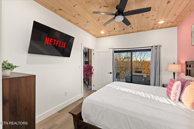 1353 Reedmont Way, Sevierville, TN 37876