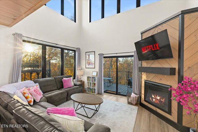 1353 Reedmont Way, Sevierville, TN 37876