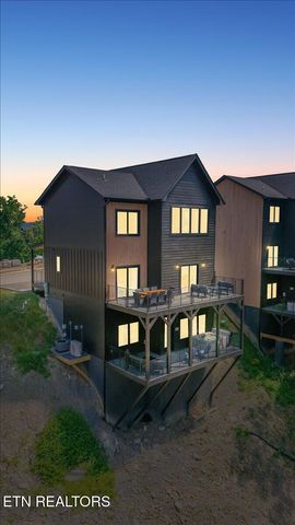 1353 Reedmont Way, Sevierville, TN 37876