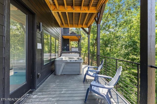 1353 Reedmont Way, Sevierville, TN 37876