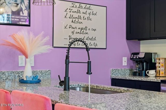 1353 Reedmont Way, Sevierville, TN 37876