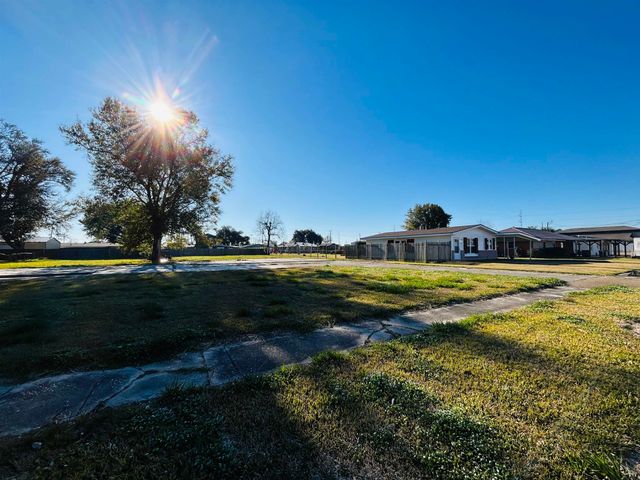 112 Evelyn Avenue, Houma, LA 70363