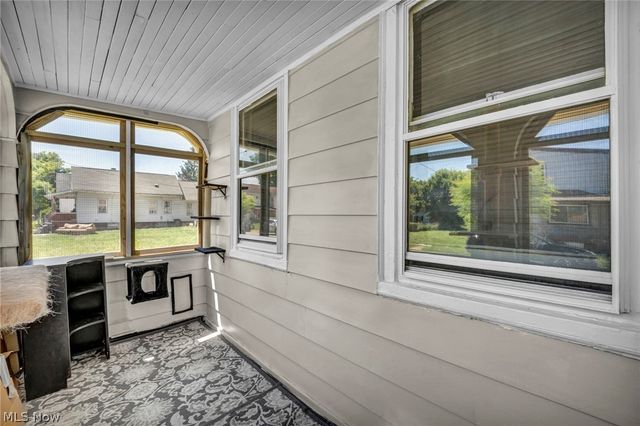 3502 Carlyle Avenue, Cleveland, OH 44109