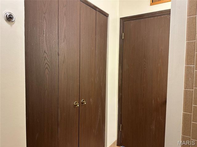 702 Materdie Lane C, Florissant, MO 63031