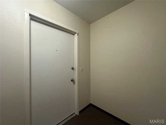 702 Materdie Lane C, Florissant, MO 63031