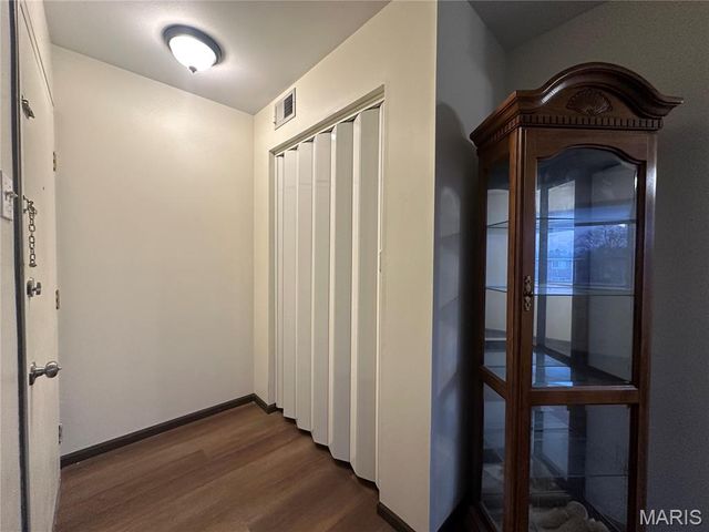 702 Materdie Lane C, Florissant, MO 63031