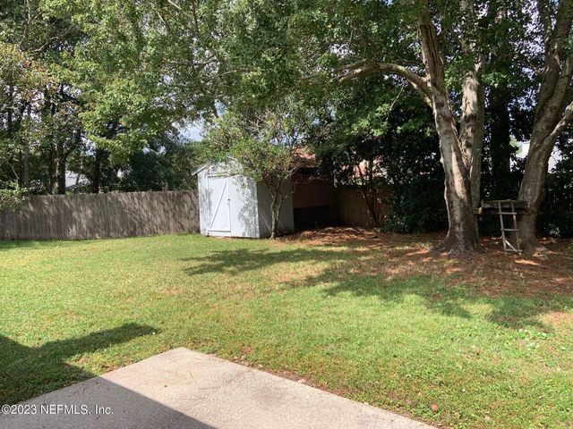 2704 IAN Court, Middleburg, FL 32068