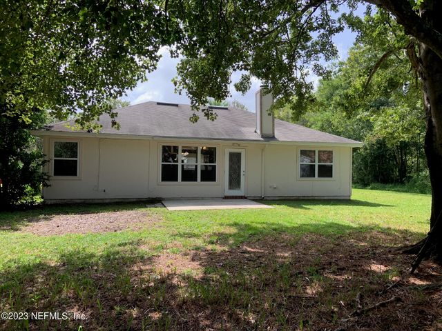2704 IAN Court, Middleburg, FL 32068