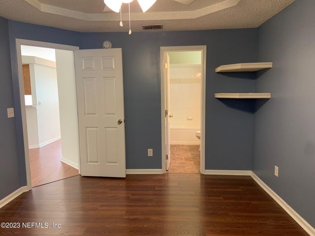 2704 IAN Court, Middleburg, FL 32068