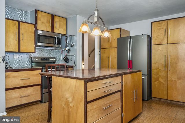1253 SURREY RD, West Chester, PA 19382