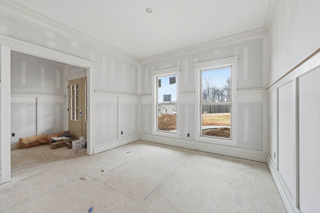 1534 Buck Ridge Ct, Cunningham, TN 37052