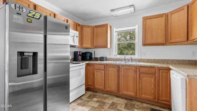 2380 Pennsylvania Avenue, Maryville, TN 37804