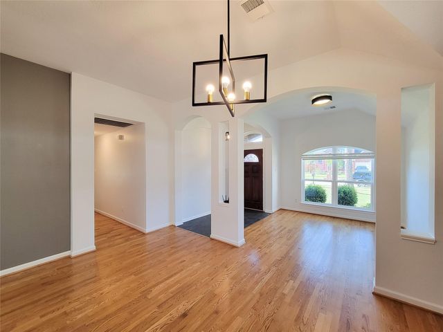 8402 Major Blizzard Drive, Houston, TX 77089